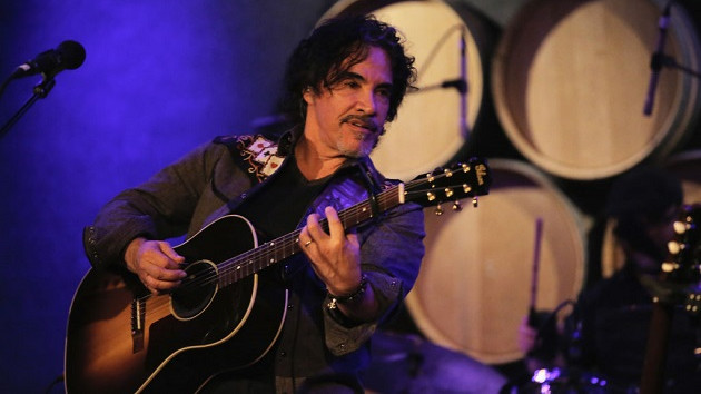 Hall & Oates' John Oates excited about his solo acoustic livestream concert premiered Sunday