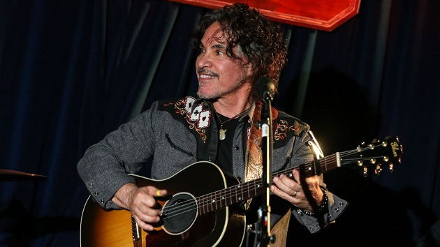 Hall & Oates' John Oates kicks off solo acoustic tour tonight that presents a journey through his “musical life”
