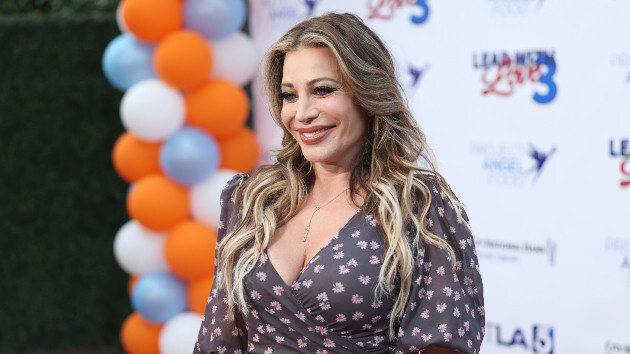 Taylor Dayne shares battle with colon cancer: “Be your own warrior”
